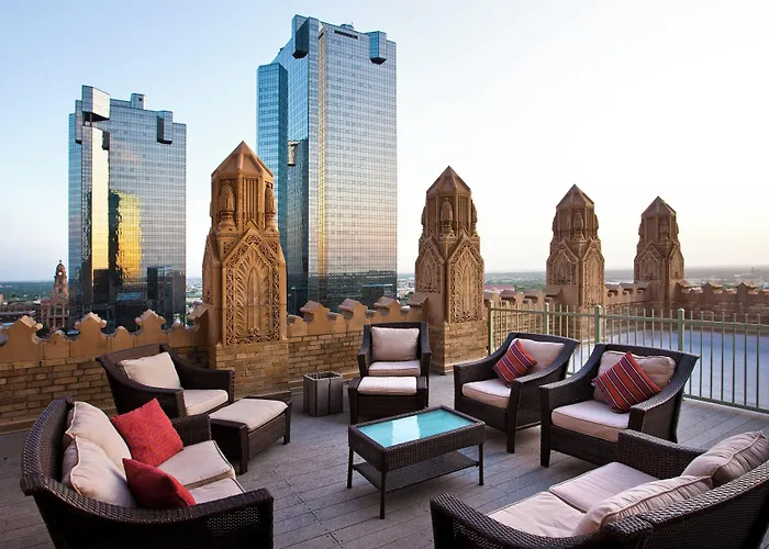Courtyard Worth Downtown/blackstone Hotel 4*