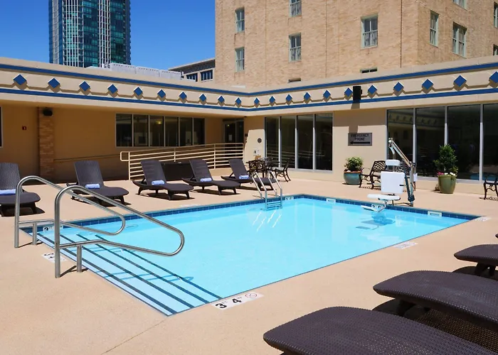 Courtyard Worth Downtown/blackstone Hotel 4*