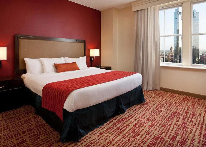 Courtyard Worth Downtown/blackstone Hotel 4*